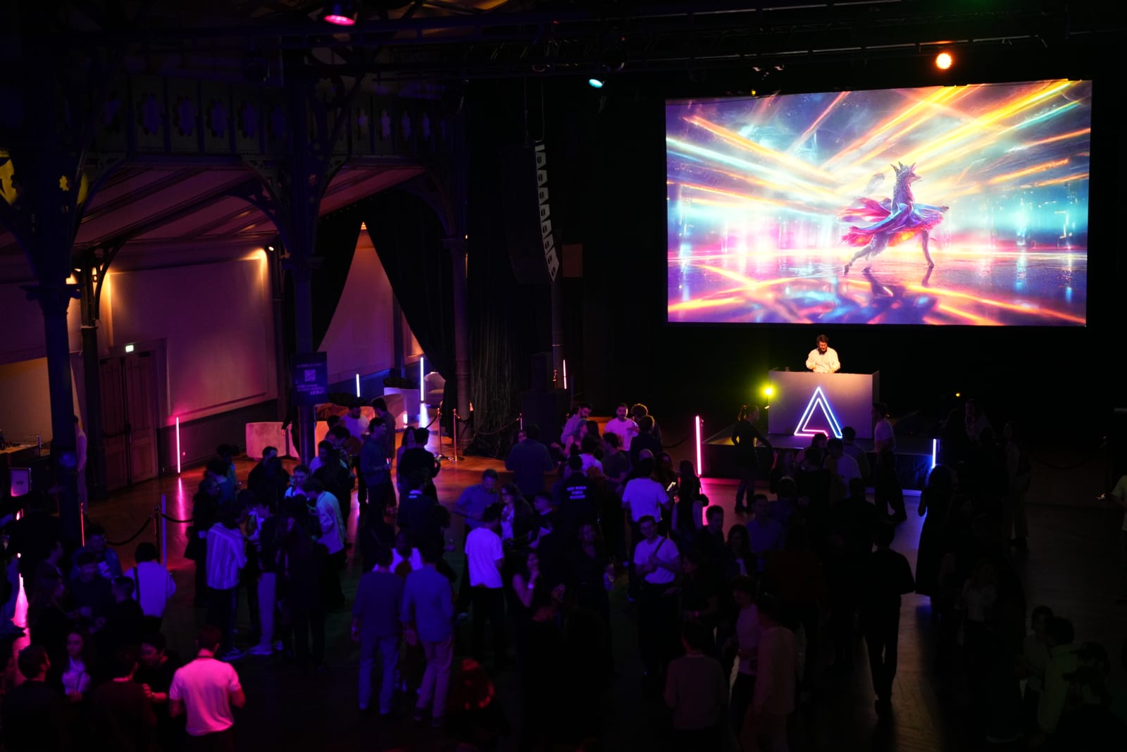 Closing concert at PCW 2025 - magenta lights